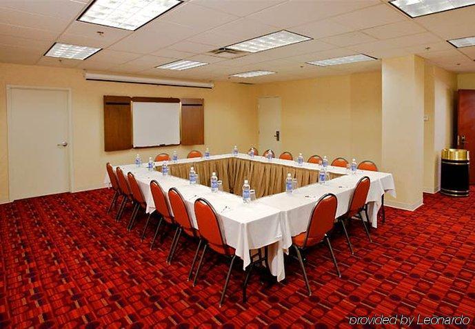 Hotel Downtown/city Center 4*
